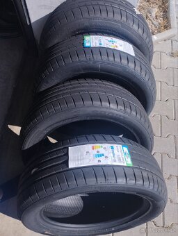 Nové letní pneu 225/50/17. - 2