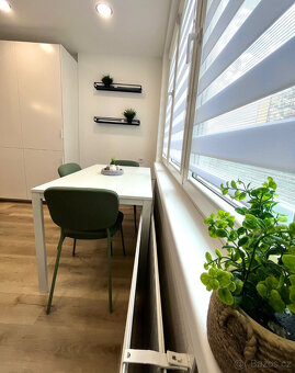 Pronájem bytu 2kk 43m2, sídliště Plešivec - 2