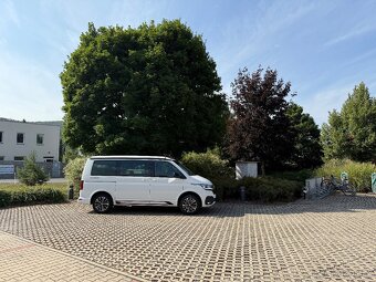VW California T6.1 4x4 DSG EDITION DPH-barva Weis Multivan - 2