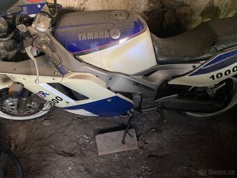 Yamaha fzr 1000 - 2