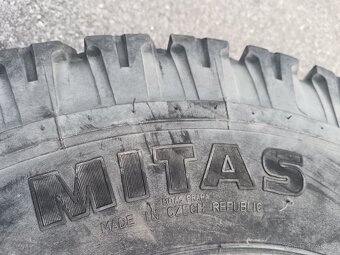 12,5/80-18 KOMPLETNÍ OBUTÁ KOLA MITAS  NA VLEKY 8T,9T - 2