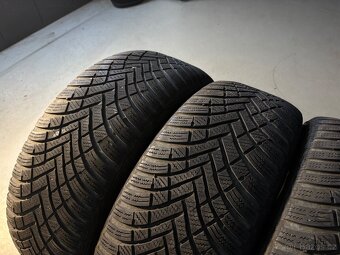 Zimní pneu Hankook 225/55R17 - 2