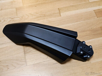 Držák pro vysoký blatník Aprilia Tuareg 660 RALLY verze - 2