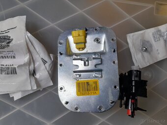 HARLEY DAVIDSON® BREAKOUT FXSB - 2