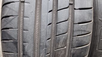 Letní pneu 215/45/18 Good Year - 2