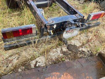 MAN L2000 zadní nárazník s tažným - 2