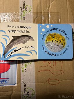 dětská kniha s názvem "My Little Carry Book: Animals" - 2