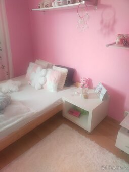 2 stolky Ikea a tv stolek - 2