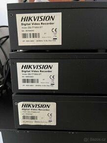 Hikvision NVR záznamového zařízení - 2