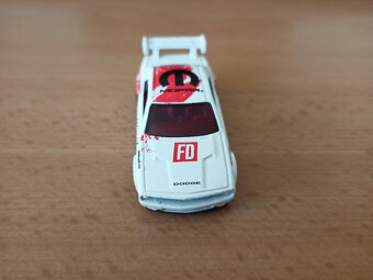 Hot Wheels:DODGE CHALLENGER - 2