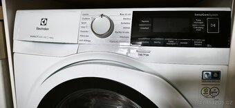 Pračka Electrolux Perfectcare 600 - 2