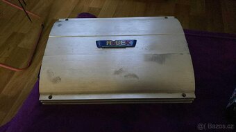 Zesilovač značky Rodex - 2