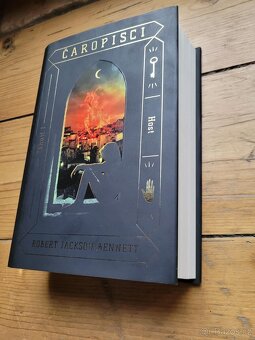 Čaropisci - Fantasy - nečtená nová kniha - 2