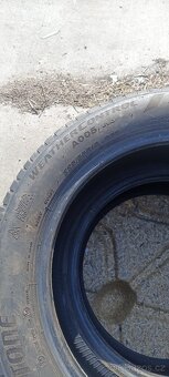 225/55r18 - 2