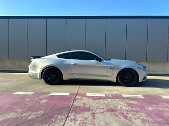 Prodám Ford Mustang GT 5.0 V8 2017 - 2