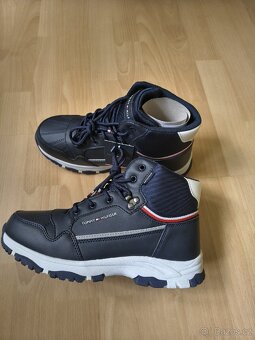 Tommy Hilfiger vysoce luxusní obuv - 2