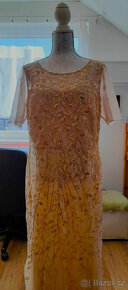 Zlaté společesnké šaty s flitry - 2