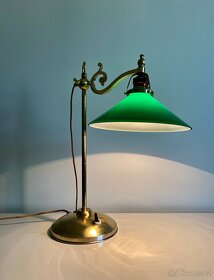 Starožitná mosazná stolní lampa - bankeřka - 2