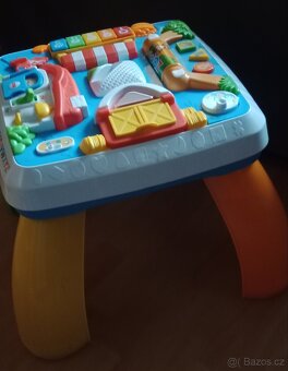 Pejskův stoleček od Fisher Price - 2