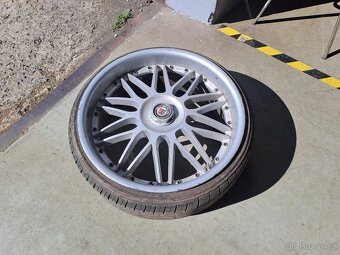 Prodám letní pneumatiky 235/30 R22 90W rok 21 90% vzorku 4ks - 2