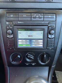 Prodám originál navigaci Škoda DX - 2