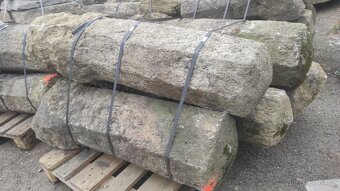 Staré kamenné patníky, žulové patníky, sloupky, 60 ks - 2