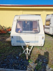 Celolaminátový karavan - 2