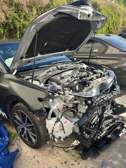 Toyota Camry 2024 hybrid - 2