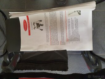 nové chodítko, červené, uveze 136kg, sedátko - 2