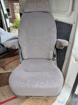 Prodám sedačky vw sharan - 2