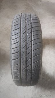 Letni pneu 195/65/15 - 2