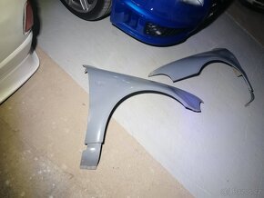 Prodám laminátové blatníky Audi RS4 B5 2.7 Biturbo - 2