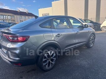 RENAULT ARKANA TCe 140 BUSINESS EDC 05/2022 - 2