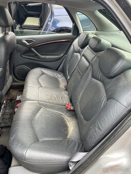 Citroen C5 kožený interiér - 2