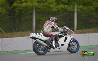 Suzuki gsx-r 750 - 2