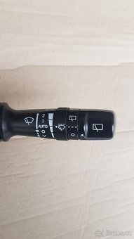 páčky pod volant a ovládání světel, s automatickými světly - 2