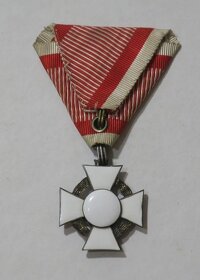 Medaile - RU vyznamenání - originál - Kříž - 2