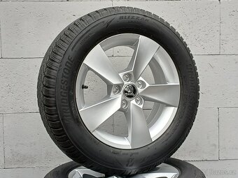 Zánovní zimní orig alu Škoda Fabia 4, 185/65/15 vzorek 8mm - 2