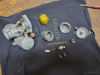 Velorex 350 - karburátor Jikov 2926SD14b sytič - 2