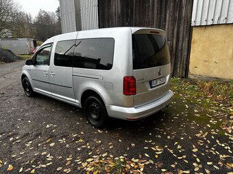 Volkswagen Caddy Maxi 2.0 TDi  5 míst Rok 2018 2X Šoupačky - 2