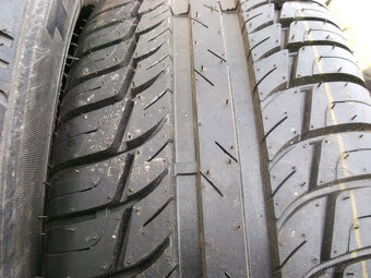 205/60 R15 - 2