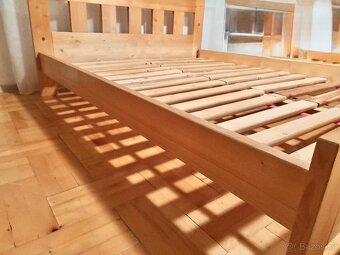 Dřevěná manželská postel 160x200 - 2