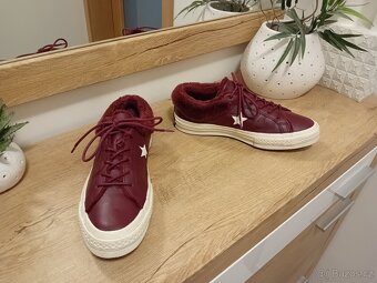 Converse dámské zateplené kožené tenisky vel. 40 - 2