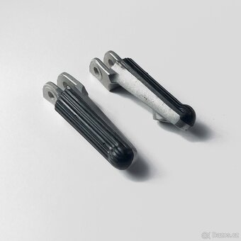 Přední stupačky Honda CBR, VFR, NSR, RVF - 2