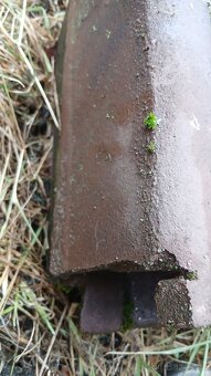 Střešní tašky KM BETA krajové levé - 2