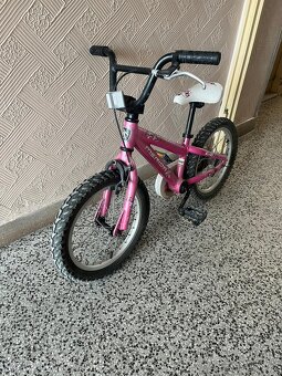 Dívčí kolo vel 16 - 2