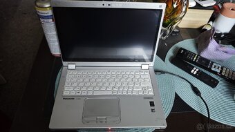 Panasonic CF-MX4 dotykový 2v1 - 2