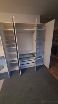 Šatní skříně - 2