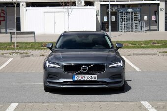 Volvo V90 D3 2.0L Momentum A/T sivá/šedá - 2