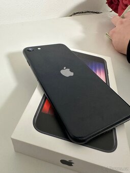 Apple Iphone SE 2022 128gb - 2